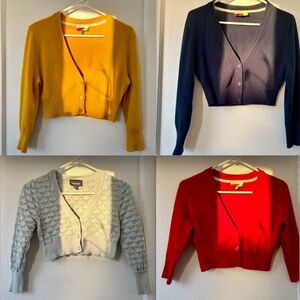FREE ADD-ON - Size S Cropped Cardigan